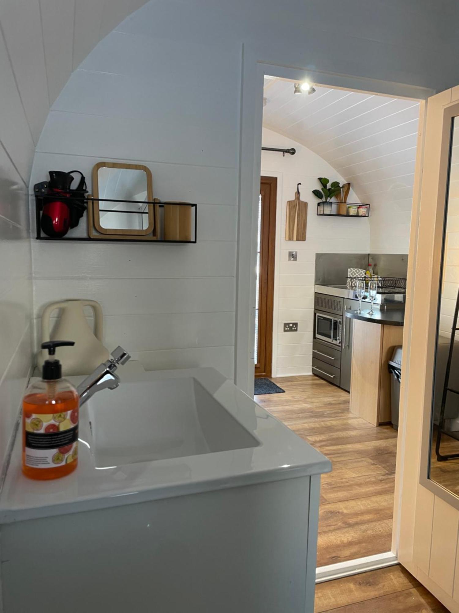Highland Stays - The Oaks Studio Pod Форт-Уильям Экстерьер фото